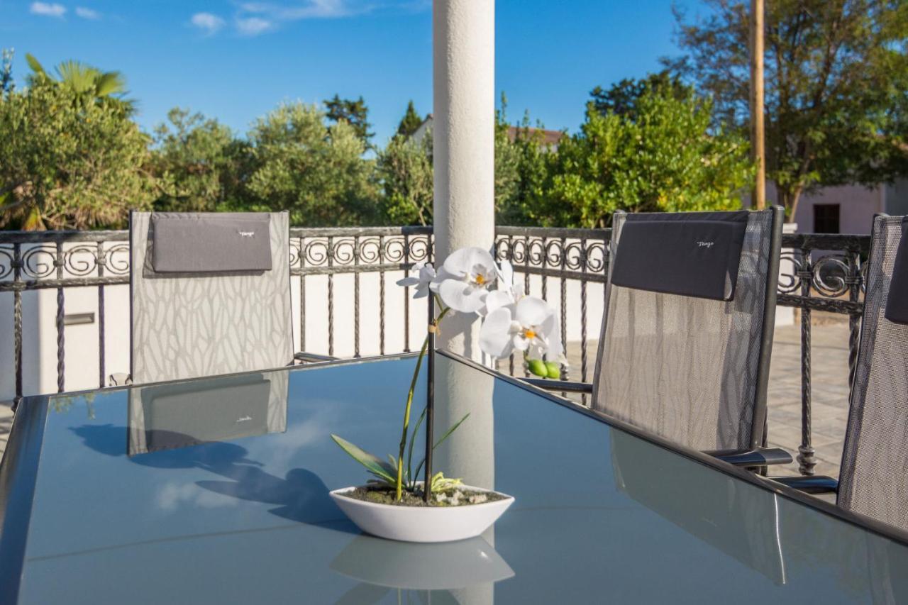 Apartment Spanic 1 Vir Exterior foto