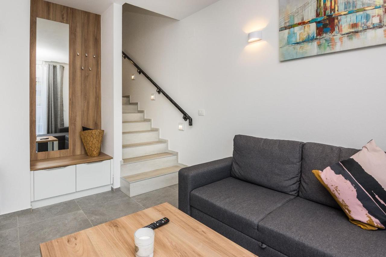 Apartment Spanic 1 Vir Exterior foto