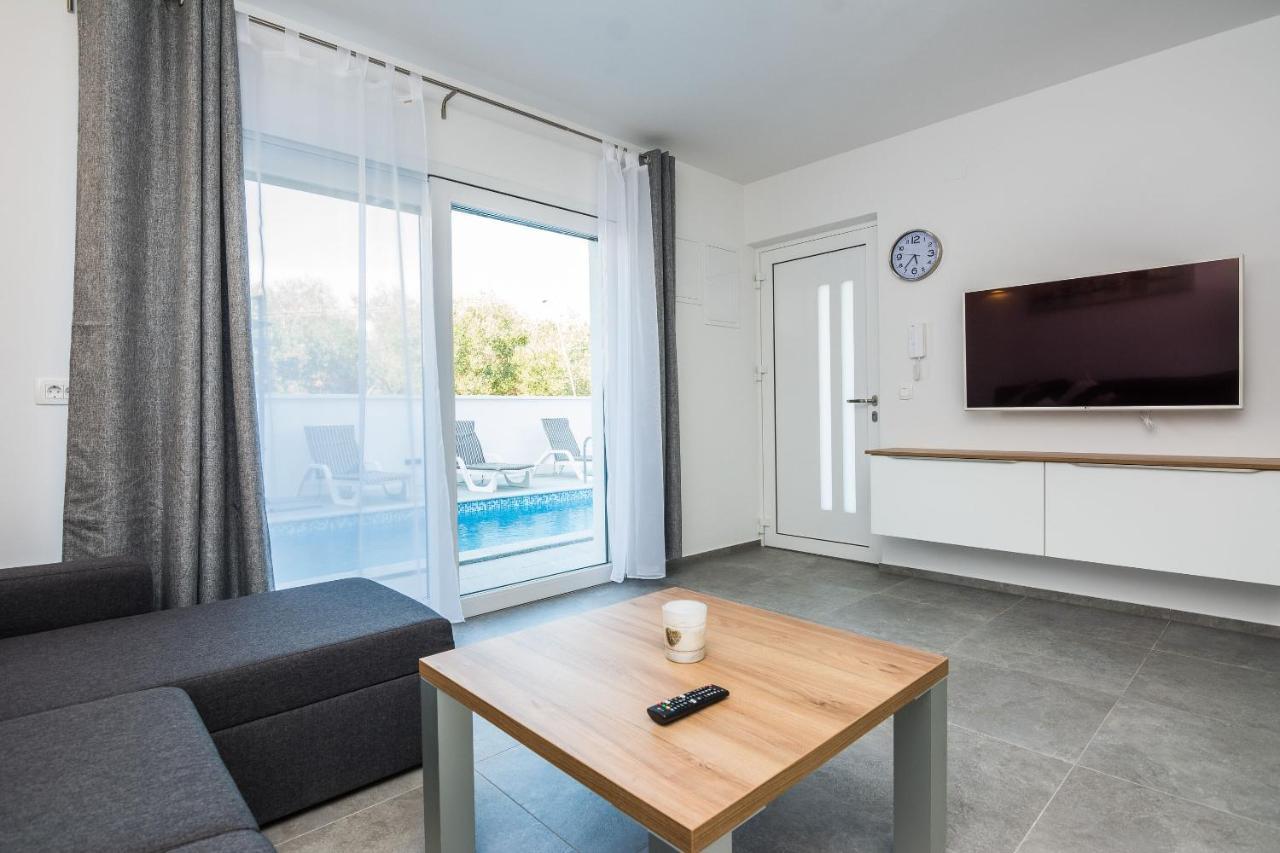 Apartment Spanic 1 Vir Exterior foto